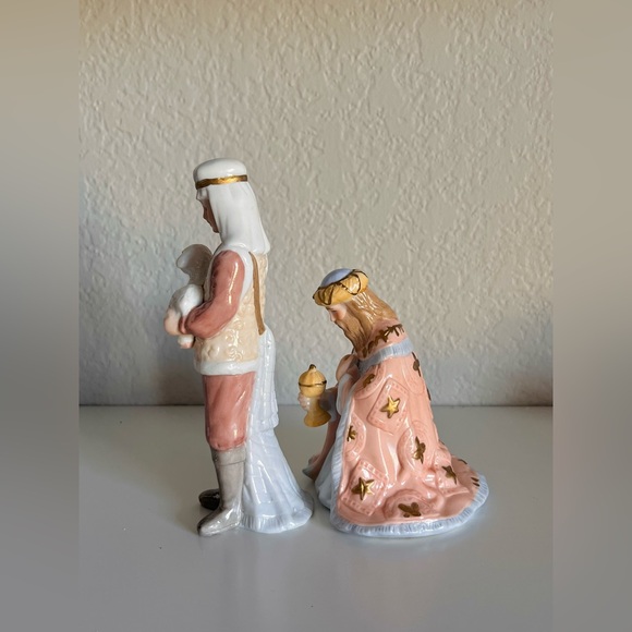 ▪️ Lefton 1992 Porcelain Nativity Scene – 10-Piece Vintage Christmas Set - Picture 9 of 16